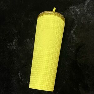 Starbucks 2023 Meadow Yellow Soft Touch Grid 24oz Cold Cup Tumbler